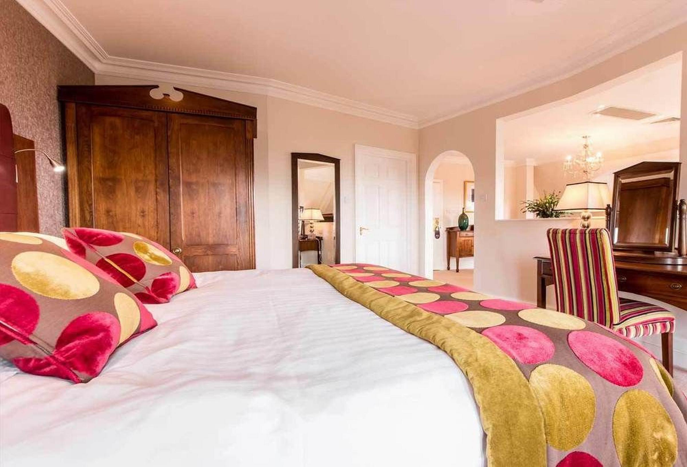 The Culloden Estate And Hotel 5*